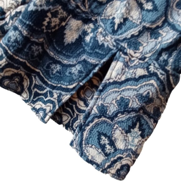 H&M Boho Blue and White Print V-neck Blouse size 6 - Picture 4 of 5